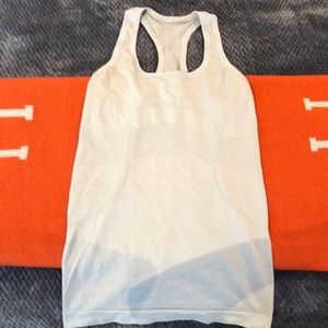 Lululemon tank top